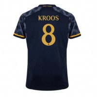 Real Madrid Toni Kroos #8 Bortatröja 2023-24 Korta ärmar